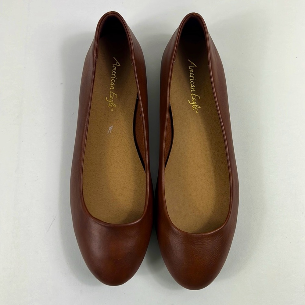Womens 7.5 American Eagle Brown Flat Shoes